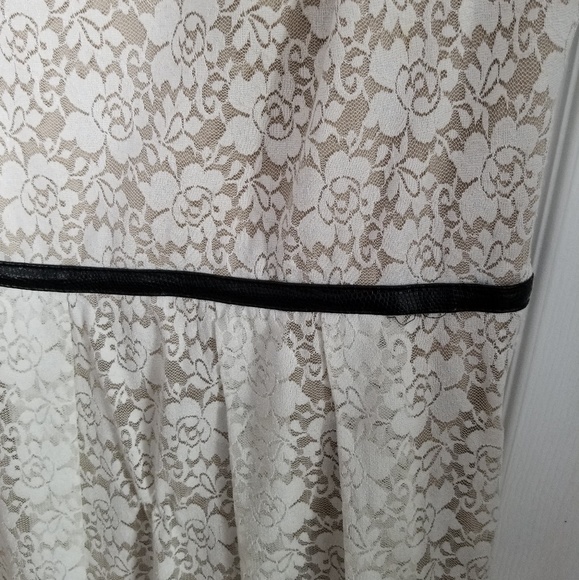 *CYNTHIA ROWLEY* Nordstrom Sleeveless Lace Dress - Picture 6 of 8